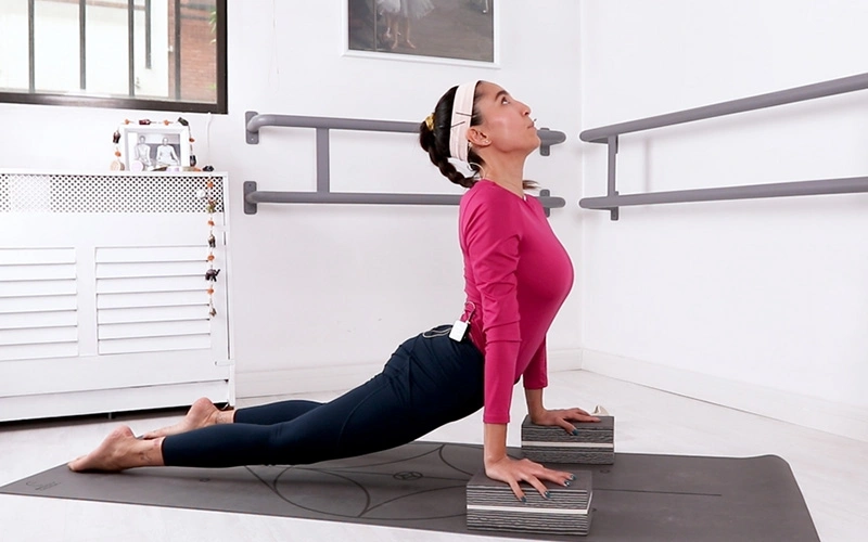 درمان تخمدان پلی کیستیک با یوگا